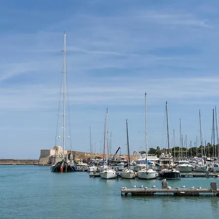 La Vela Accomodation *